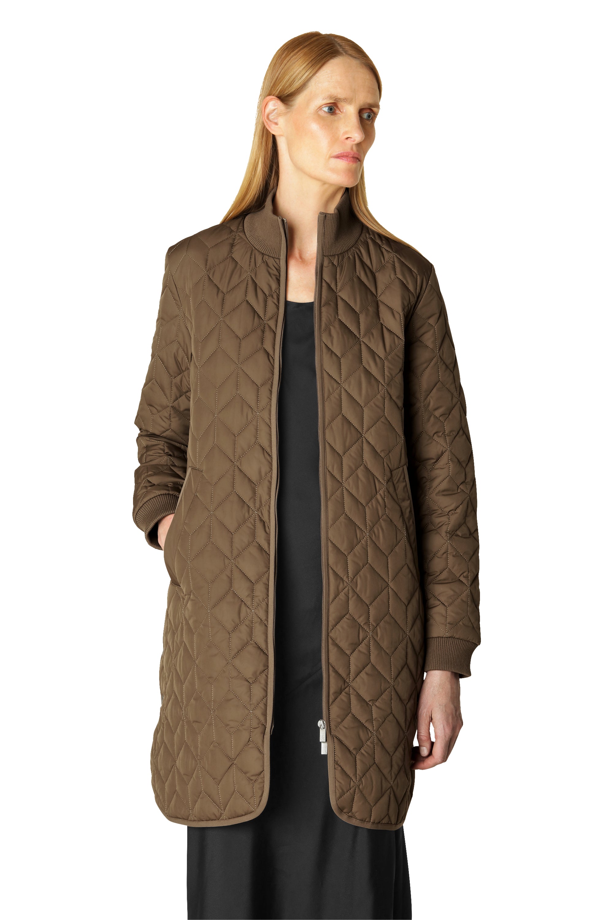 Ilse Jacobsen Knee Length Quilt Coat Art 06 - Cub Brown