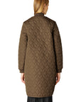 Ilse Jacobsen Knee Length Quilt Coat Art 06 - Cub Brown