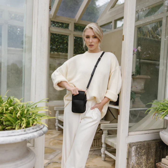 Black Caviar Lou Lou Mobile Phone Case Wallet - Black