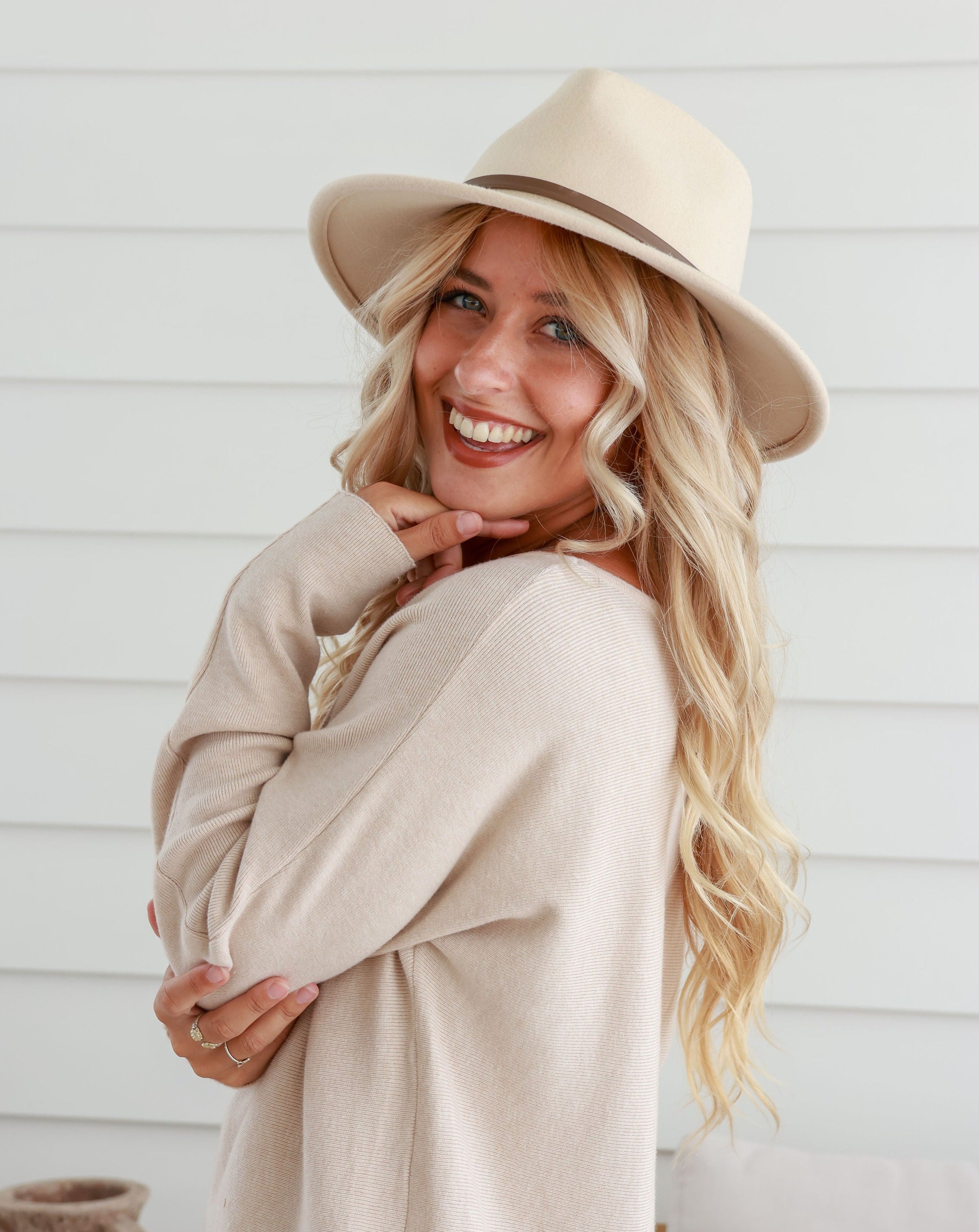 Free Spirit Panama Hat - Oatmeal / Brown Band