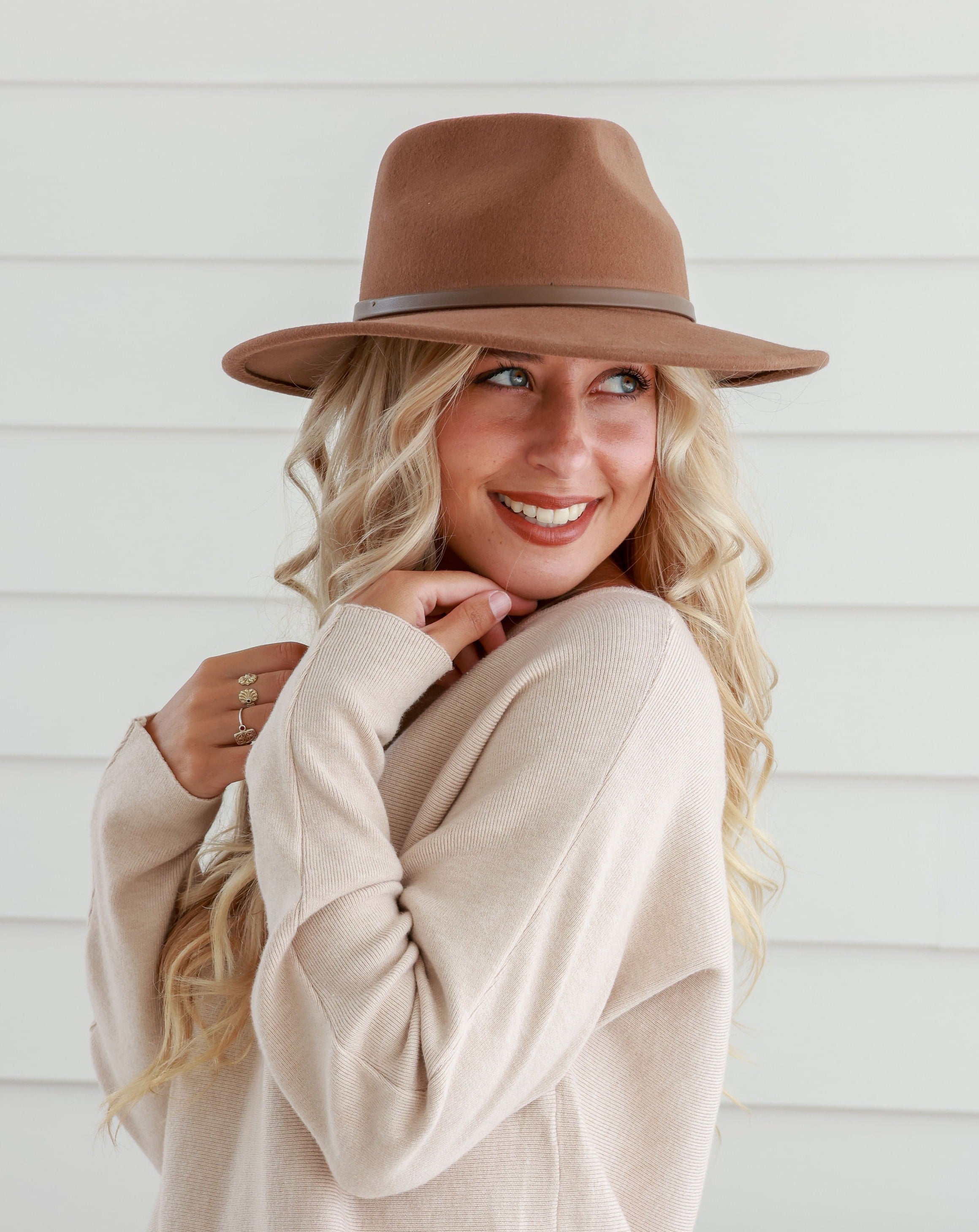Free Spirit Panama Hat - Tan / Brown Band