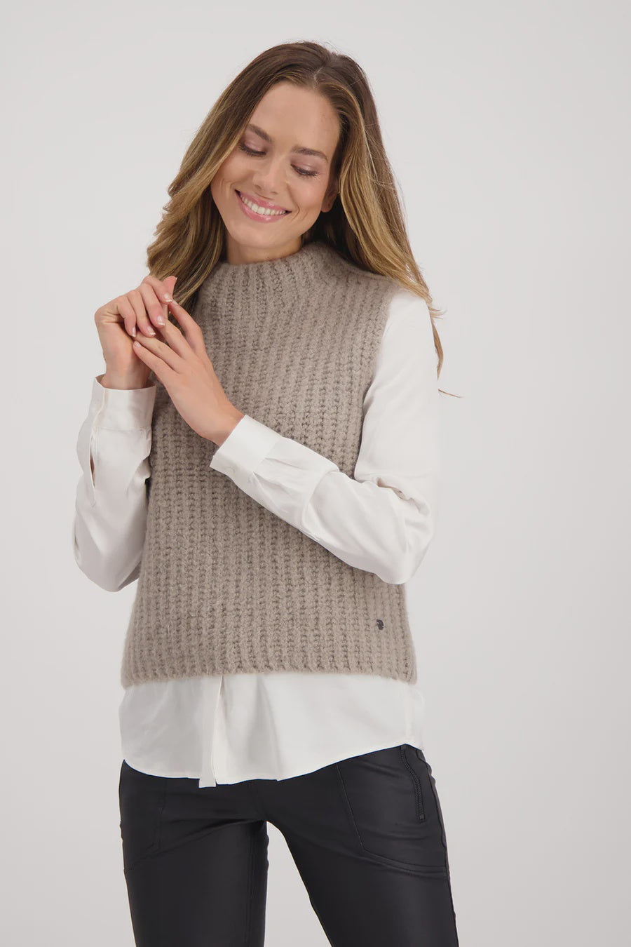 Monari Gillet / Vest - Mocca