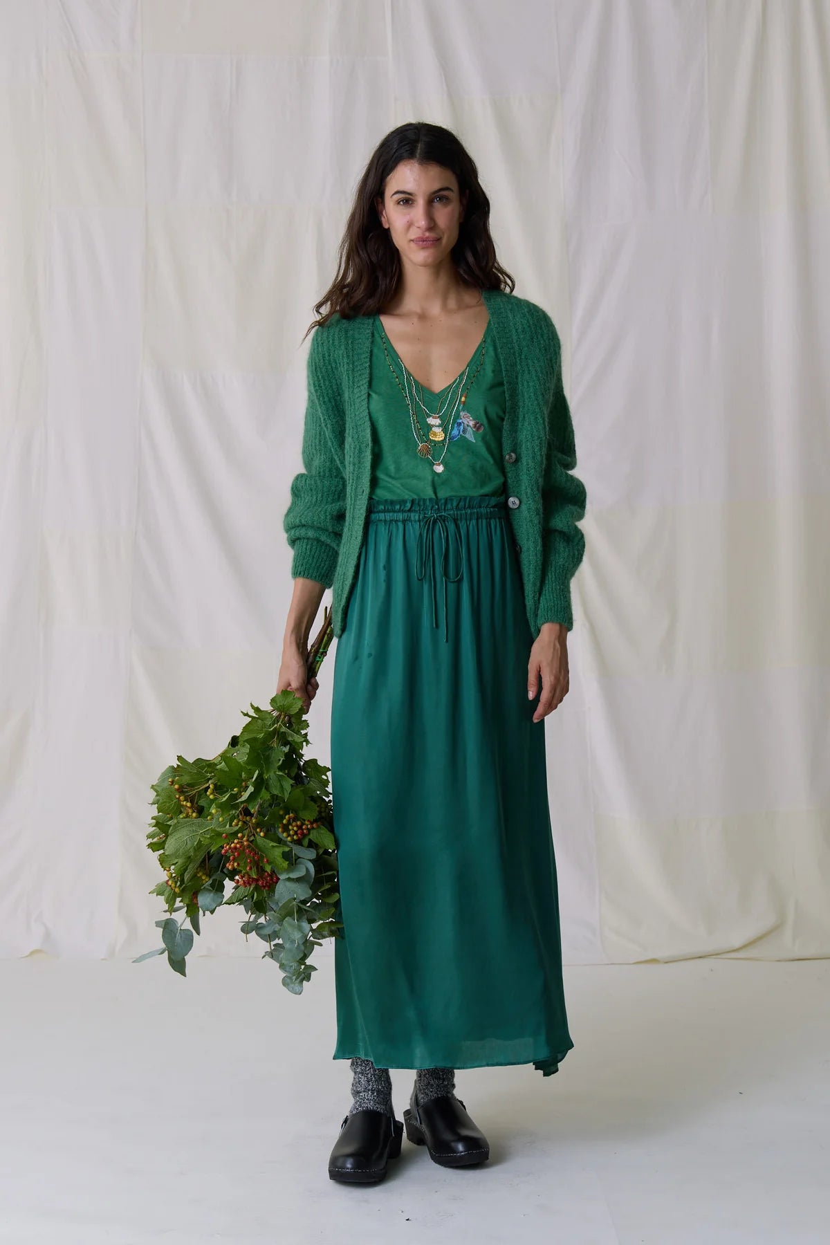 Leon &amp; Harper Juliette Plain Skirt - Emerald