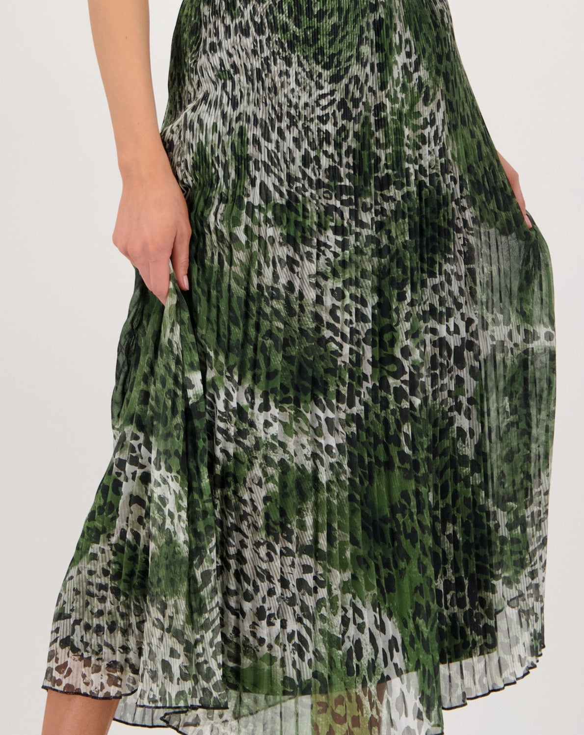 Monari Pleated Skirt - Green and Black Leo Print