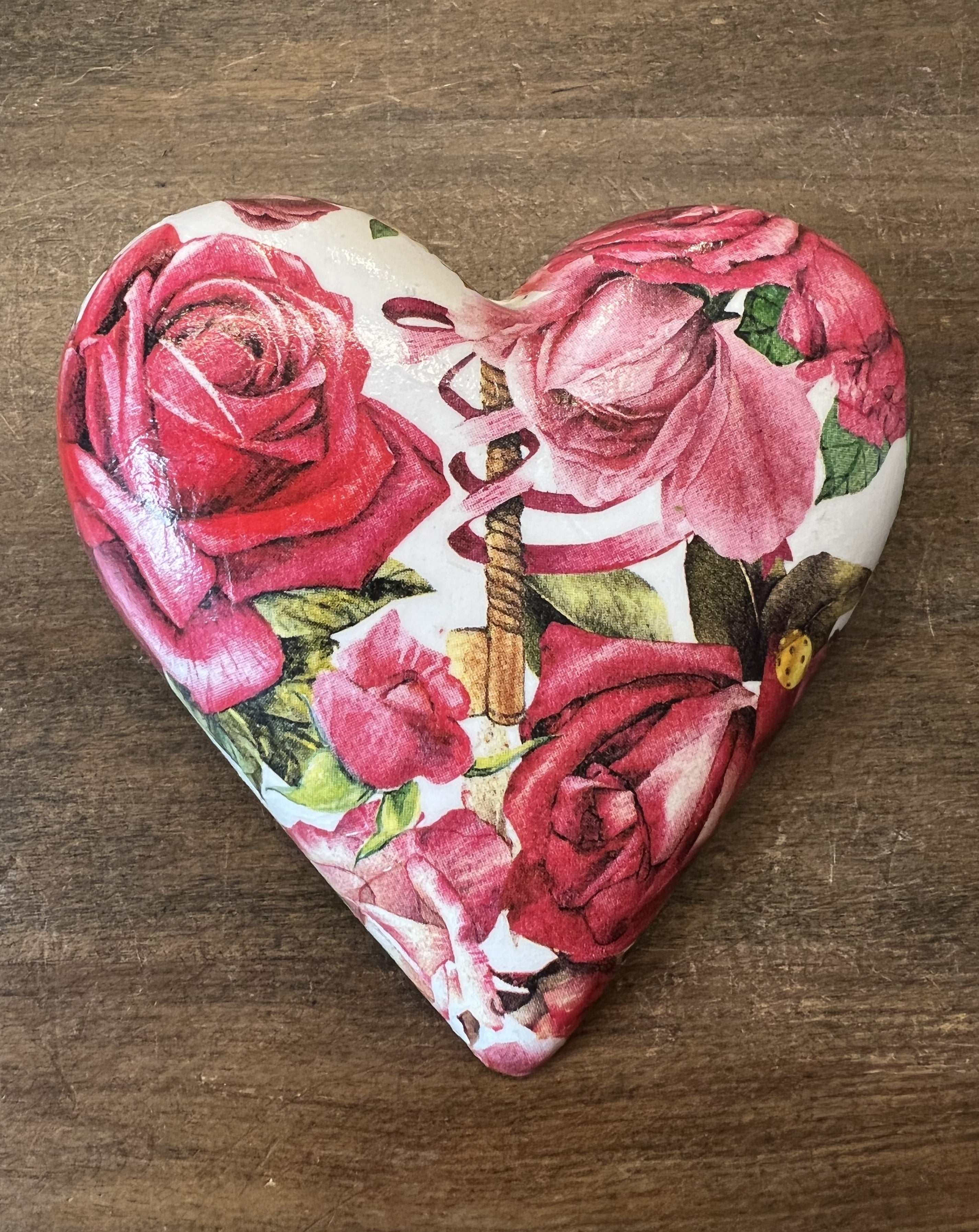Decoupage Hearts - Large Roses with Key